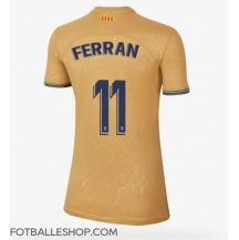 Barcelona Ferran Torres #11 Replika Bortedrakt Dame 2022-23 Kortermet
