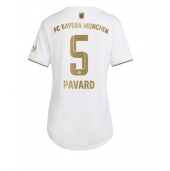 Bayern Munich Benjamin Pavard #5 Replika Bortedrakt Dame 2022-23 Kortermet