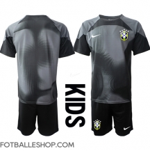 Brasil Keeper Replika Hjemmedrakt Barn VM 2022 Kortermet (+ bukser)