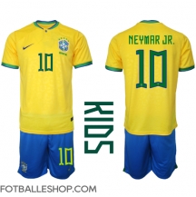 Brasil Neymar Jr #10 Replika Hjemmedrakt Barn VM 2022 Kortermet (+ bukser)