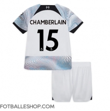 Liverpool Chamberlain #15 Replika Bortedrakt Barn 2022-23 Kortermet (+ bukser)