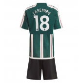 Manchester United Casemiro #18 Replika Bortedrakt Barn 2023-24 Kortermet (+ bukser)