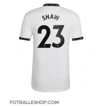 Manchester United Luke Shaw #23 Replika Bortedrakt 2022-23 Kortermet
