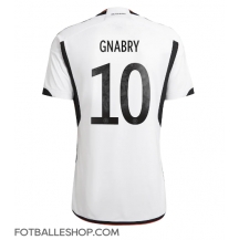 Tyskland Serge Gnabry #10 Replika Hjemmedrakt VM 2022 Kortermet