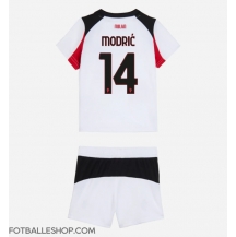 AC Milan Luka Modric #14 Replika Bortedrakt Barn 2025-26 Kortermet (+ bukser)