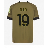AC Milan Theo Hernandez #19 Replika Tredjedrakt 2022-23 Kortermet
