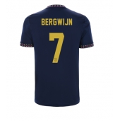 Ajax Steven Bergwijn #7 Replika Bortedrakt 2022-23 Kortermet