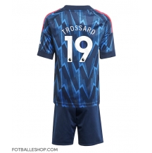 Arsenal Leandro Trossard #19 Replika Bortedrakt Barn 2025-26 Kortermet (+ bukser)