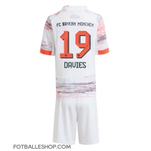 Bayern Munich Alphonso Davies #19 Replika Bortedrakt Barn 2025-26 Kortermet (+ bukser)