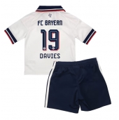 Bayern Munich Alphonso Davies #19 Replika Bortedrakt Barn 2026-27 Kortermet (+ bukser)