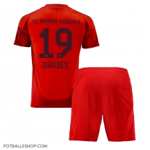 Bayern Munich Alphonso Davies #19 Replika Hjemmedrakt Barn 2024-25 Kortermet (+ bukser)