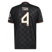 Bayern Munich Jonathan Tah #4 Replika Tredjedrakt 2025-26 Kortermet