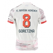Bayern Munich Leon Goretzka #8 Replika Bortedrakt 2025-26 Kortermet