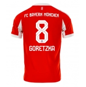 Bayern Munich Leon Goretzka #8 Replika Hjemmedrakt 2025-26 Kortermet