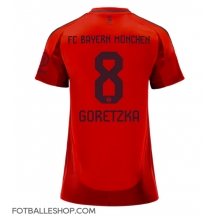 Bayern Munich Leon Goretzka #8 Replika Hjemmedrakt Dame 2024-25 Kortermet