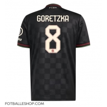 Bayern Munich Leon Goretzka #8 Replika Tredjedrakt 2025-26 Kortermet