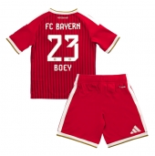 Bayern Munich Sacha Boey #23 Replika Hjemmedrakt Barn 2026-27 Kortermet (+ bukser)