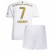 Bayern Munich Serge Gnabry #7 Replika Bortedrakt Barn 2022-23 Kortermet (+ bukser)