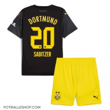 Borussia Dortmund Marcel Sabitzer #20 Replika Bortedrakt Barn 2024-25 Kortermet (+ bukser)