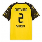 Borussia Dortmund Yan Couto #2 Replika Hjemmedrakt 2025-26 Kortermet