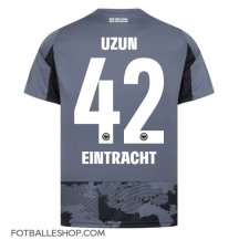Eintracht Frankfurt Can Uzun #42 Replika Tredjedrakt 2025-26 Kortermet