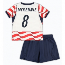 Forente Stater Weston McKennie #8 Replika Hjemmedrakt Barn VM 2026 Kortermet (+ bukser)
