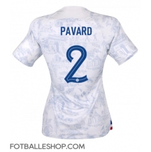 Frankrike Benjamin Pavard #2 Replika Bortedrakt Dame VM 2022 Kortermet