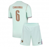 Frankrike Eduardo Camavinga #6 Replika Bortedrakt Barn VM 2026 Kortermet (+ bukser)