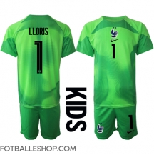 Frankrike Hugo Lloris #1 Keeper Replika Bortedrakt Barn VM 2022 Kortermet (+ bukser)