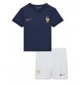 Frankrike Replika Hjemmedrakt Barn VM 2022 Kortermet (+ bukser)