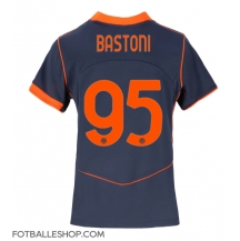 Inter Milan Alessandro Bastoni #95 Replika Tredjedrakt Dame 2025-26 Kortermet