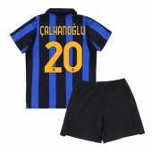 Inter Milan Hakan Calhanoglu #20 Replika Hjemmedrakt Barn 2026-27 Kortermet (+ bukser)