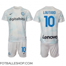 Inter Milan Lautaro Martinez #10 Replika Bortedrakt Barn 2022-23 Kortermet (+ bukser)