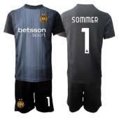 Inter Milan Yann Sommer #1 Keeper Replika Hjemmedrakt Barn 2025-26 Kortermet (+ bukser)
