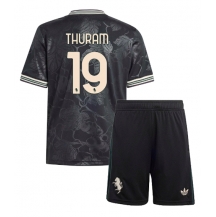 Juventus Khephren Thuram #19 Replika Tredjedrakt Barn 2025-26 Kortermet (+ bukser)
