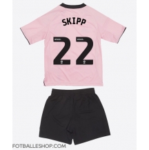 Leicester City Oliver Skipp #22 Replika Tredjedrakt Barn 2025-26 Kortermet (+ bukser)