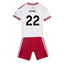 Liverpool Hugo Ekitike #22 Replika Bortedrakt Barn 2026-27 Kortermet (+ bukser)