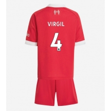 Liverpool Virgil van Dijk #4 Replika Hjemmedrakt Barn 2025-26 Kortermet (+ bukser)