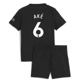 Manchester City Nathan Ake #6 Replika Bortedrakt Barn 2025-26 Kortermet (+ bukser)