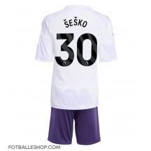 Manchester United Benjamin Sesko #30 Replika Bortedrakt Barn 2025-26 Kortermet (+ bukser)