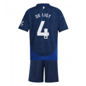 Manchester United Matthijs de Ligt #4 Replika Bortedrakt Barn 2024-25 Kortermet (+ bukser)