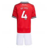 Manchester United Matthijs de Ligt #4 Replika Hjemmedrakt Barn 2025-26 Kortermet (+ bukser)