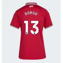 Manchester United Patrick Dorgu #13 Replika Hjemmedrakt Dame 2026-27 Kortermet