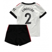 Manchester United Victor Lindelof #2 Replika Bortedrakt Barn 2022-23 Kortermet (+ bukser)