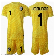 Nederland Bart Verbruggen #1 Keeper Replika Bortedrakt Barn EM 2024 Kortermet (+ bukser)