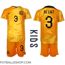 Nederland Matthijs de Ligt #3 Replika Hjemmedrakt Barn VM 2022 Kortermet (+ bukser)