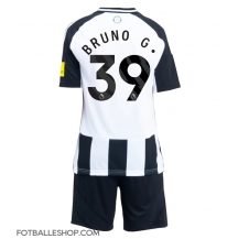 Newcastle United Bruno Guimaraes #39 Replika Hjemmedrakt Barn 2024-25 Kortermet (+ bukser)