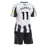 Newcastle United Harvey Barnes #11 Replika Hjemmedrakt Barn 2025-26 Kortermet (+ bukser)