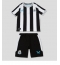 Newcastle United Replika Hjemmedrakt Barn 2022-23 Kortermet (+ bukser)