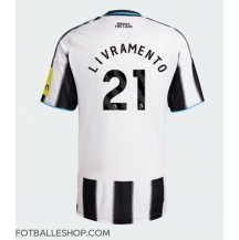 Newcastle United Tino Livramento #21 Replika Hjemmedrakt 2025-26 Kortermet